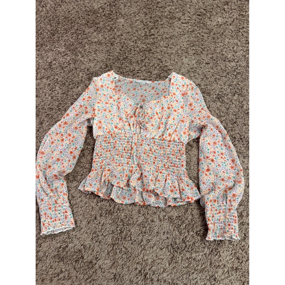 Love Tree Women's Medium Floral Smocked Peplum Blouse Long Sleeve NWOT